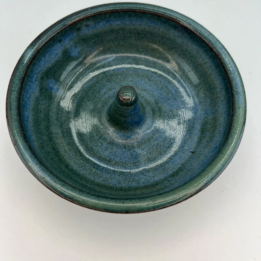 Artist Studio Pottery Bowl Apple Baker Dish Artist Signed Blue/Green Glaze